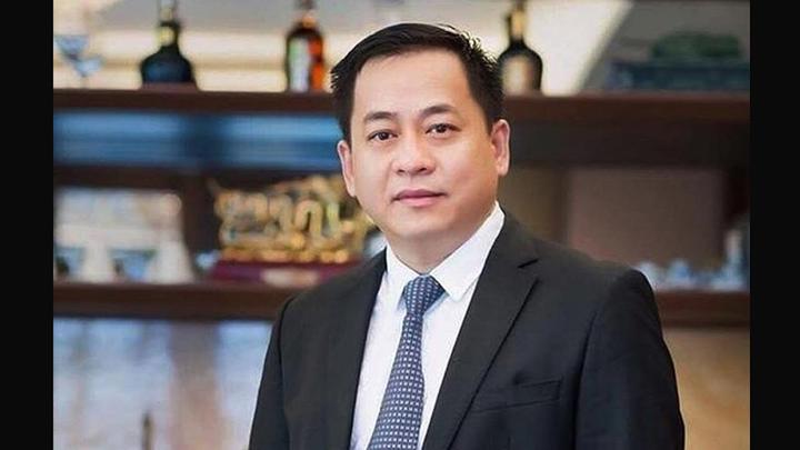 Chuyên gia Hotspot Matrix phân tích: Ai bảo mặc váy đen mùa hè là và marketing video