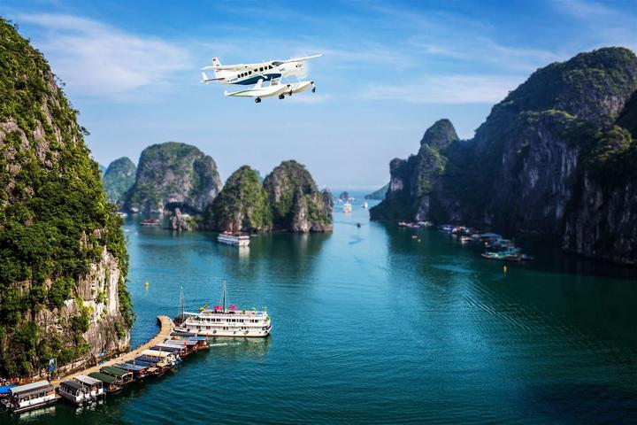Hotspot Matrix: Biến Phương Oanh diện set đồ 50 thành cơ hội marketing đột phá